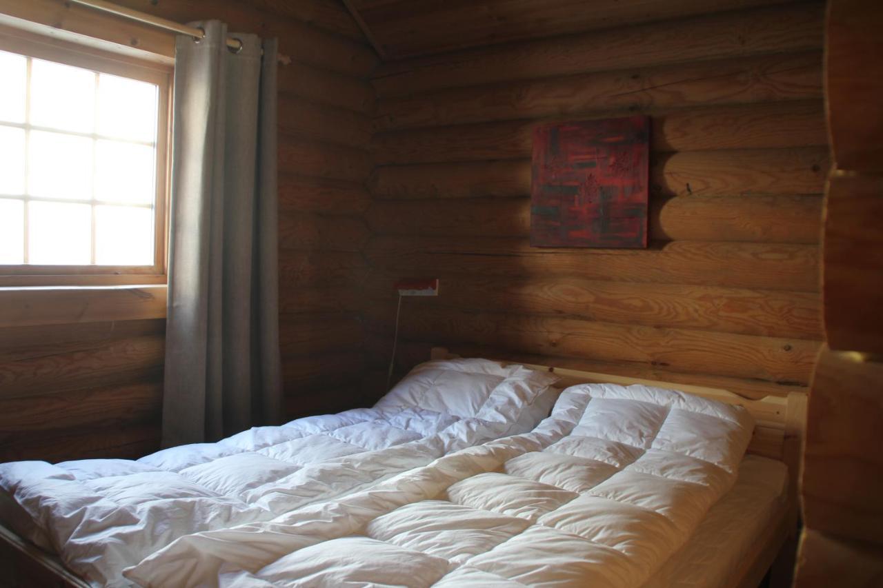 Lodge Fosheim Ron